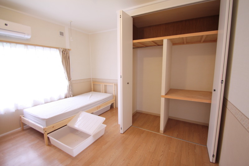 一人暮らしで広い部屋に住むメリットとデメリット 狭い部屋のほうがいい 一人暮らし初心者おすすめナビ ヒトグラ